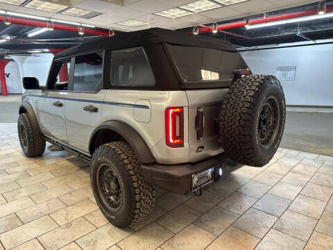 2022 Ford Bronco Black Diamond