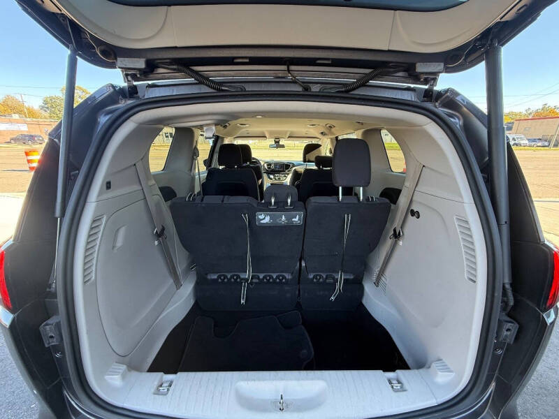 2019 Chrysler Pacifica Touring