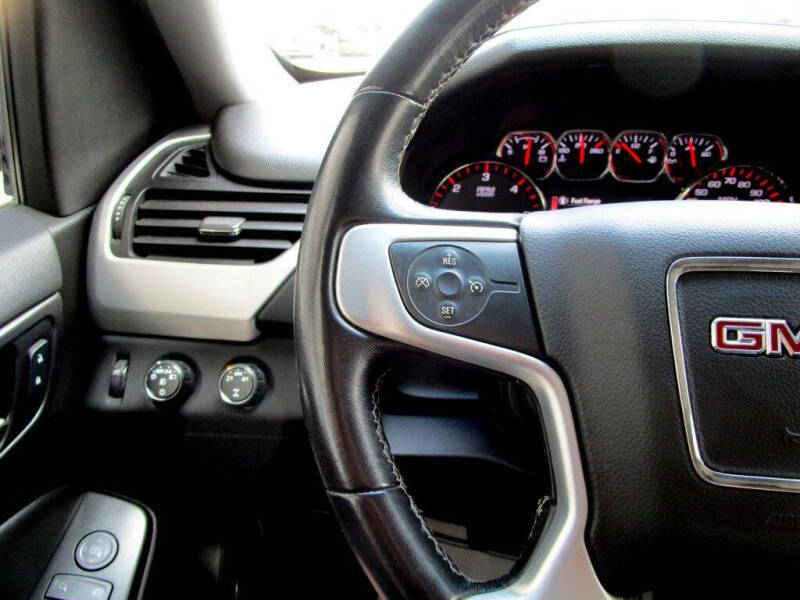 2016 GMC Yukon XL SLE
