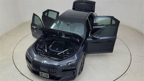 2024 BMW 7 Series 740i