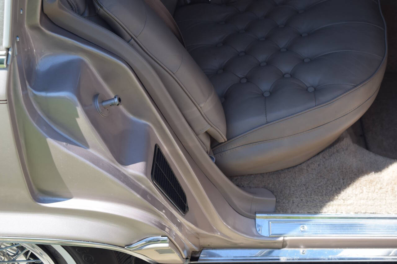 1991 Cadillac Brougham 146