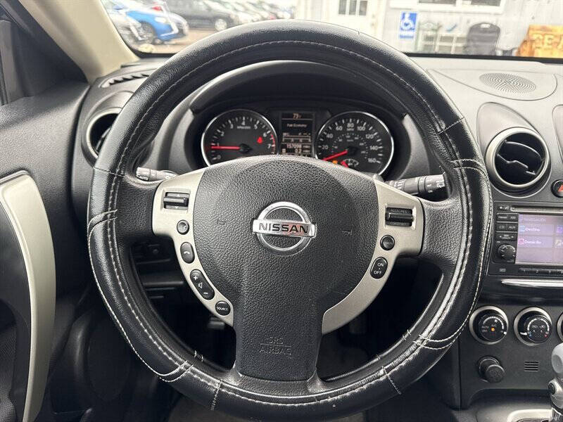 2011 Nissan Rogue SV