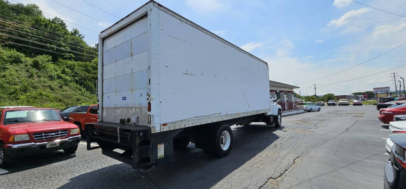 2004 GMC TopKick C7500