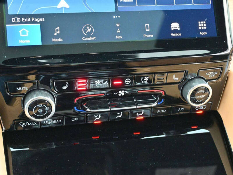 2023 Jeep Grand Cherokee Summit Reserve