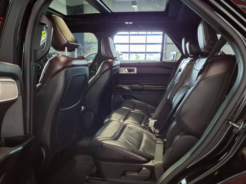 2020 Ford Explorer Platinum