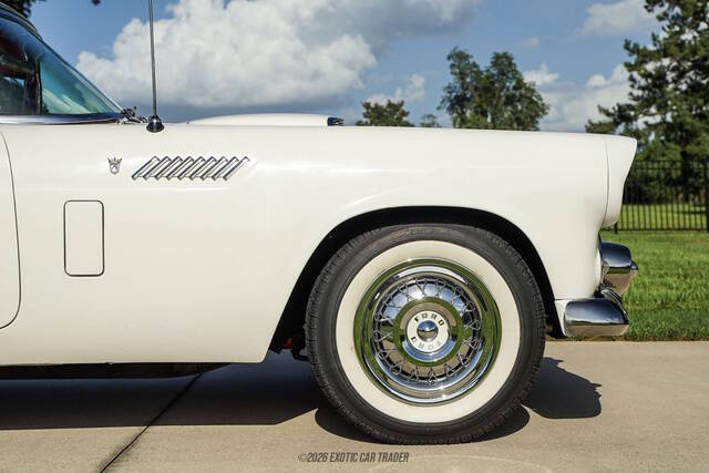 1956 Ford Thunderbird