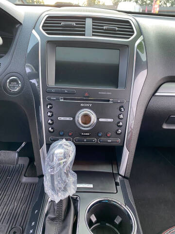 2017 Ford Explorer Sport