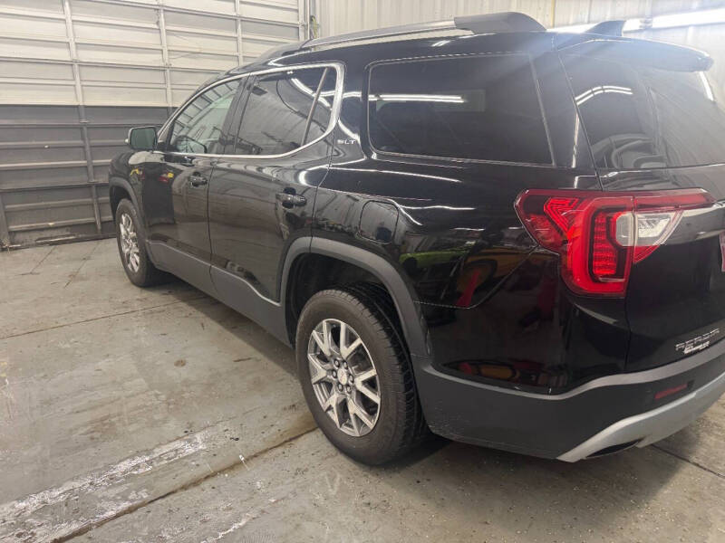 2021 GMC Acadia SLT