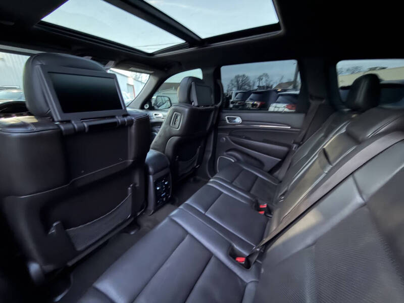 2016 Jeep Grand Cherokee Summit