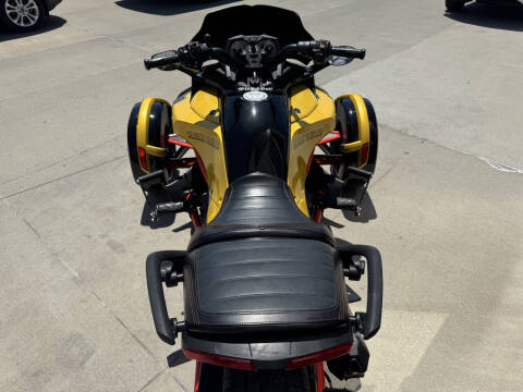 2015 Can-Am Spyder F3