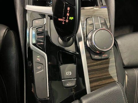 2017 BMW 5 Series 530i