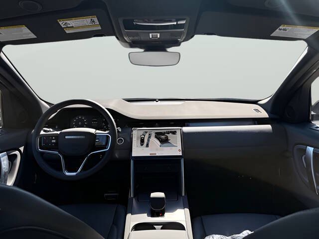 2025 Land Rover Discovery Sport P250 Dynamic SE