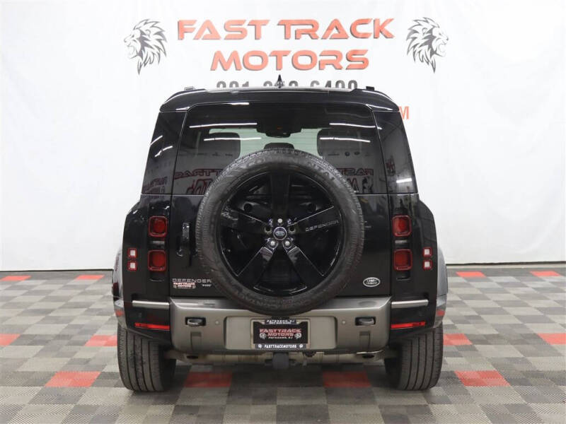 2022 Land Rover Defender 110 X-Dynamic HSE