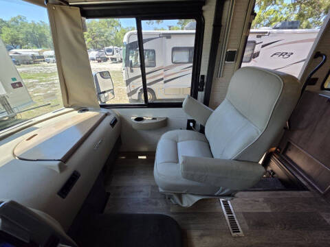 2020 Winnebago Vista