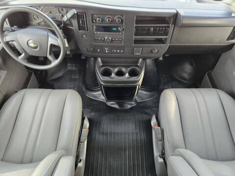 2026 Chevrolet Express 2500