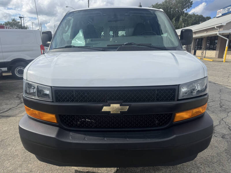2021 Chevrolet Express 2500