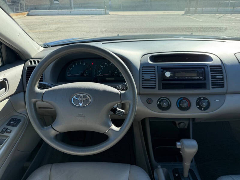 2002 Toyota Camry LE V6