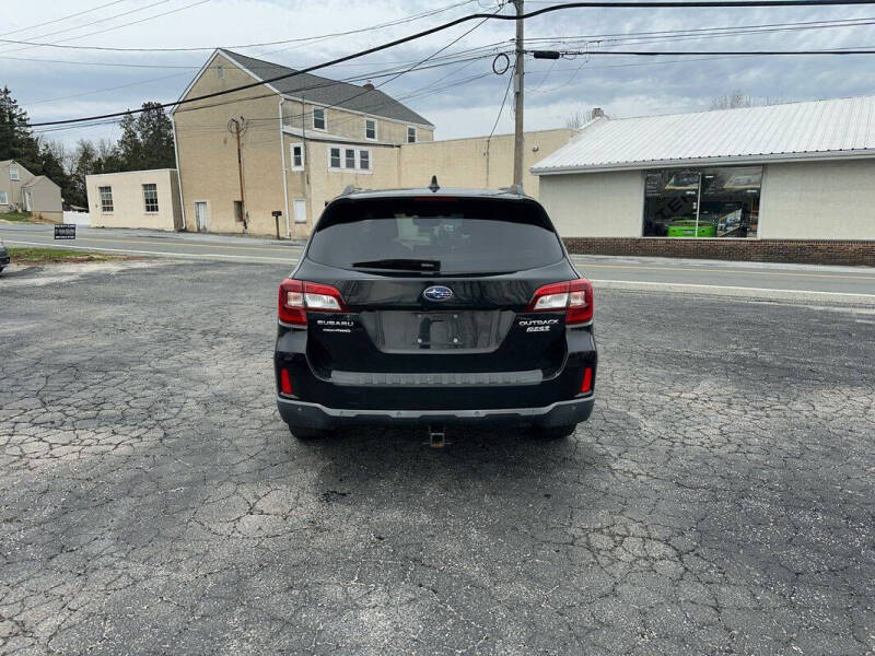 2017 Subaru Outback 2.5i Touring