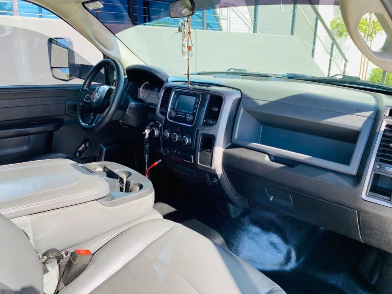 2019 RAM 1500 Classic Tradesman