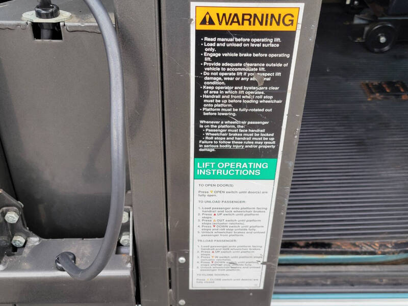 1998 Ford WHEELCHAIR VAN