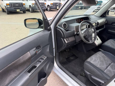 2013 Scion xB