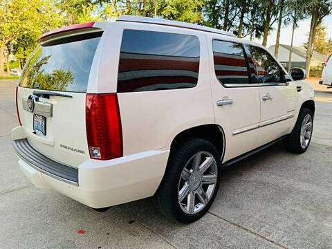 2010 Cadillac Escalade Premium