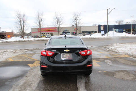 2018 Chevrolet Cruze LT Auto