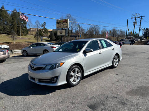 2014 Toyota Camry for sale at Ricky Rogers Auto Sales in Arden NC
