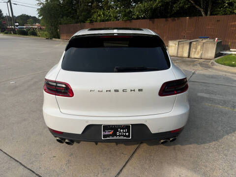 2016 Porsche Macan S