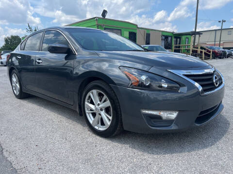 2013 Nissan Altima for sale at Marvin Motors in Kissimmee FL