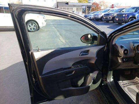 2012 Chevrolet Sonic LT