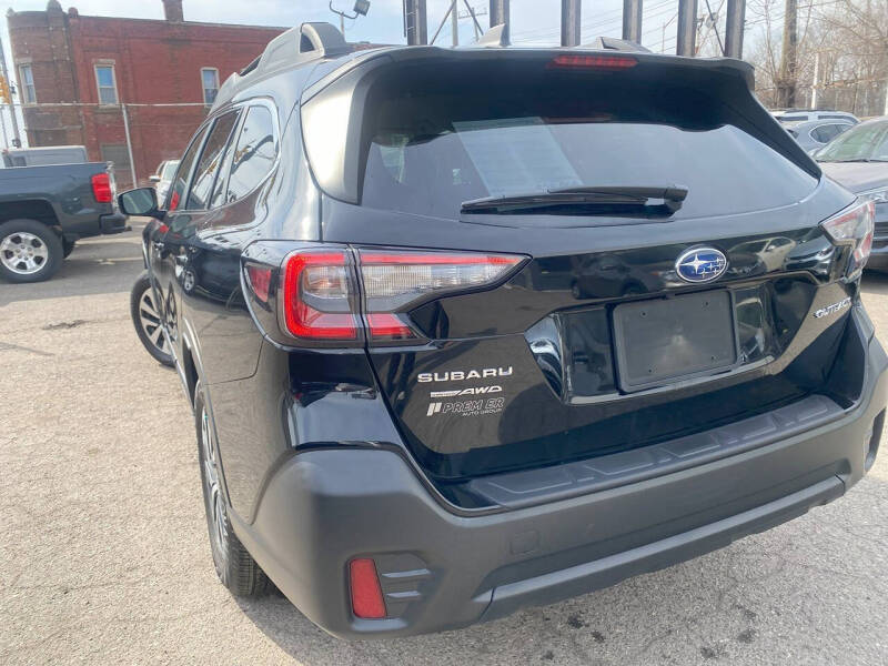 2022 Subaru Outback Premium