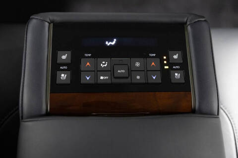 2021 Lexus LX 570 Three-Row