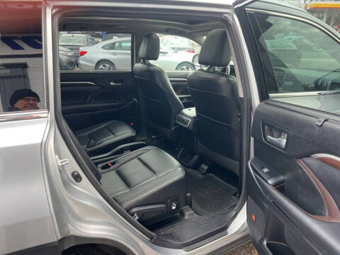 2015 Toyota Highlander Limited Platinum