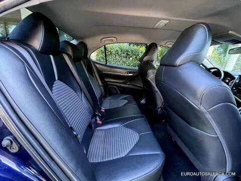 2022 Toyota Camry SE