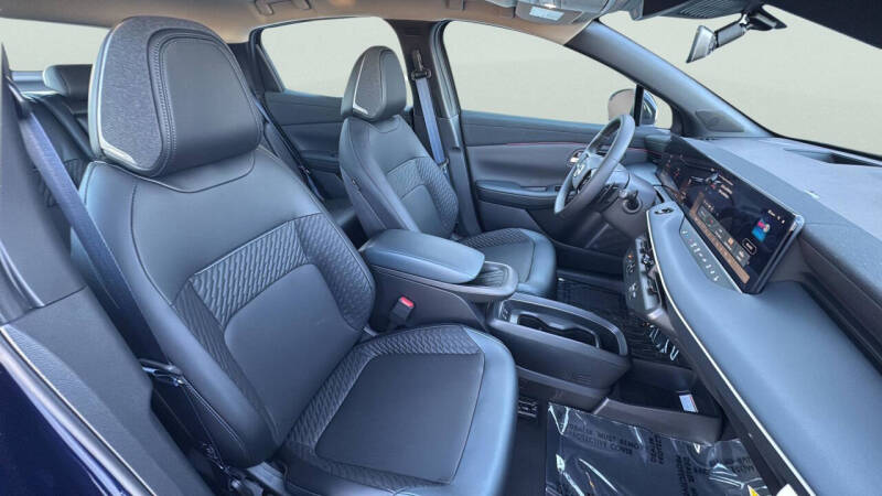 2026 Nissan LEAF Platinum+