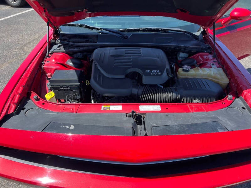 2013 Dodge Challenger SXT