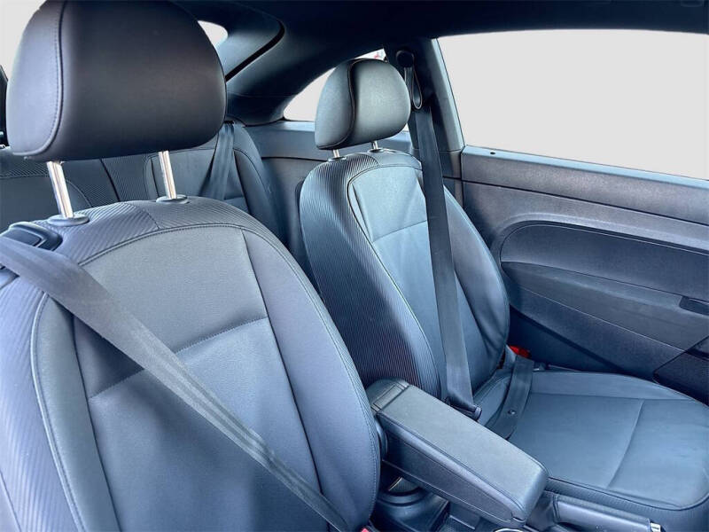 2018 Volkswagen Beetle 2.0T S