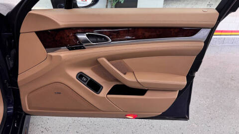 2013 Porsche Panamera