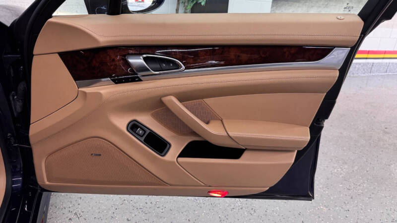 2013 Porsche Panamera