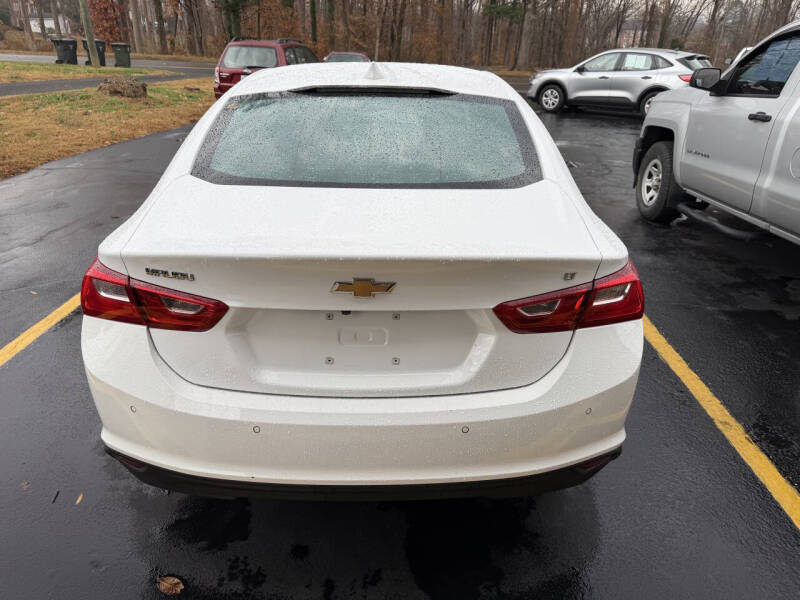 2024 Chevrolet Malibu LT