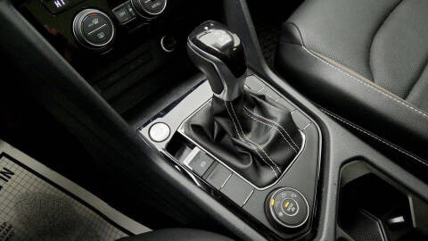 2023 Volkswagen Taos SEL 4Motion