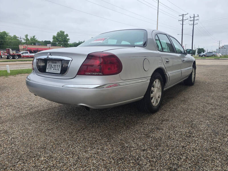 2001 Lincoln Continental