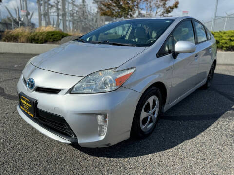 2015 Toyota Prius for sale at Bright Star Motors in Tacoma WA