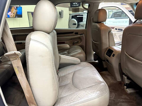 2005 Cadillac Escalade