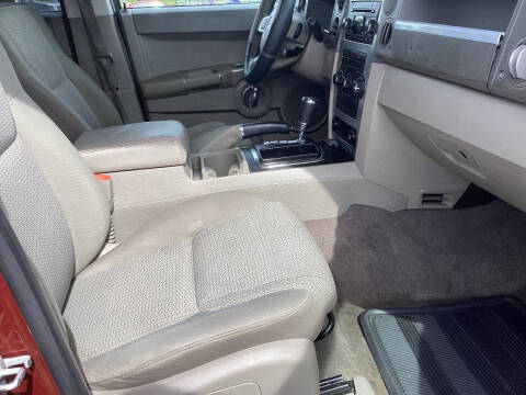 2009 Jeep Commander Sport