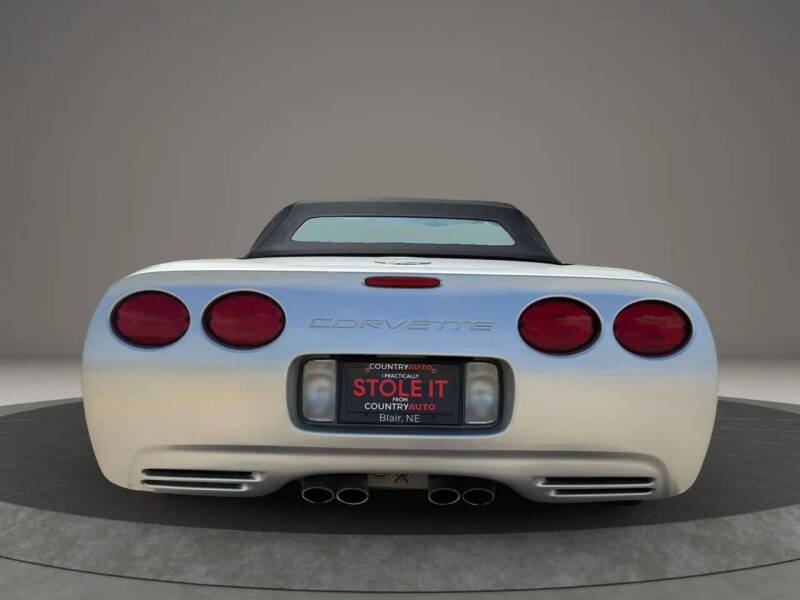 2003 Chevrolet Corvette