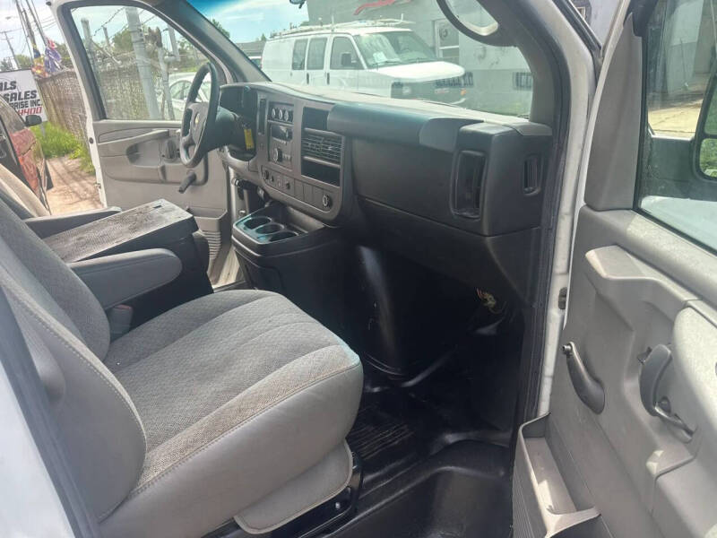 2012 Chevrolet Express 2500
