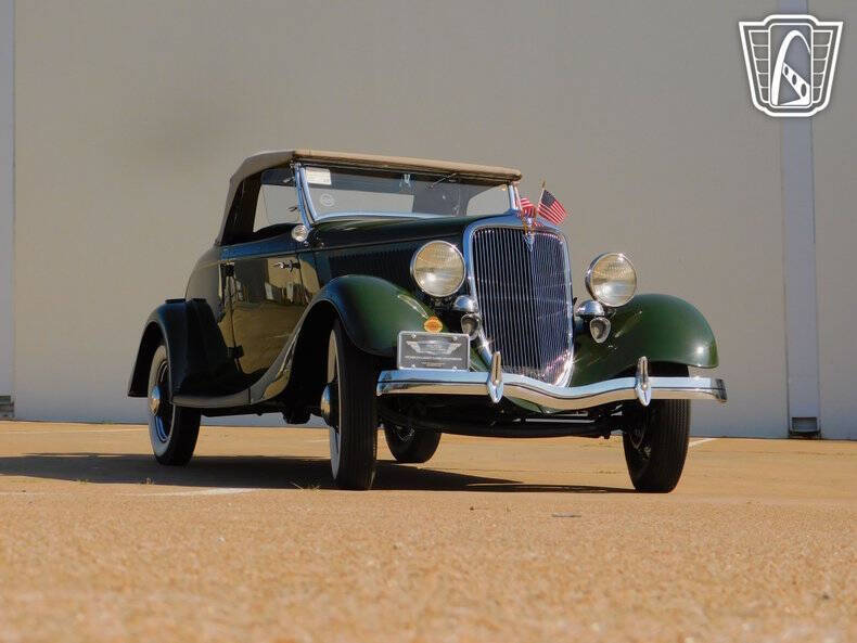 1934 Ford Roadster