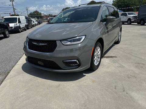 2022 Chrysler Pacifica for sale at Carolina Direct Auto Sales in Mocksville NC